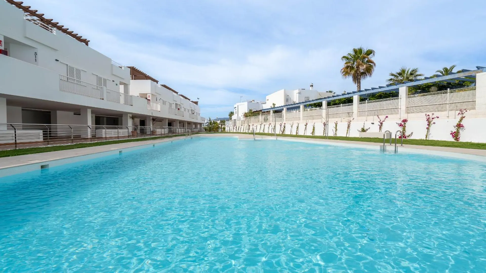 Almeriasuite Mojacar Breeze Apartments